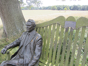 Earl Leicester statue