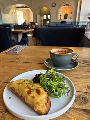Stop off for lunch in a pub
